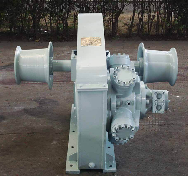 100 kN Hydraulic Capstan Finished.jpg